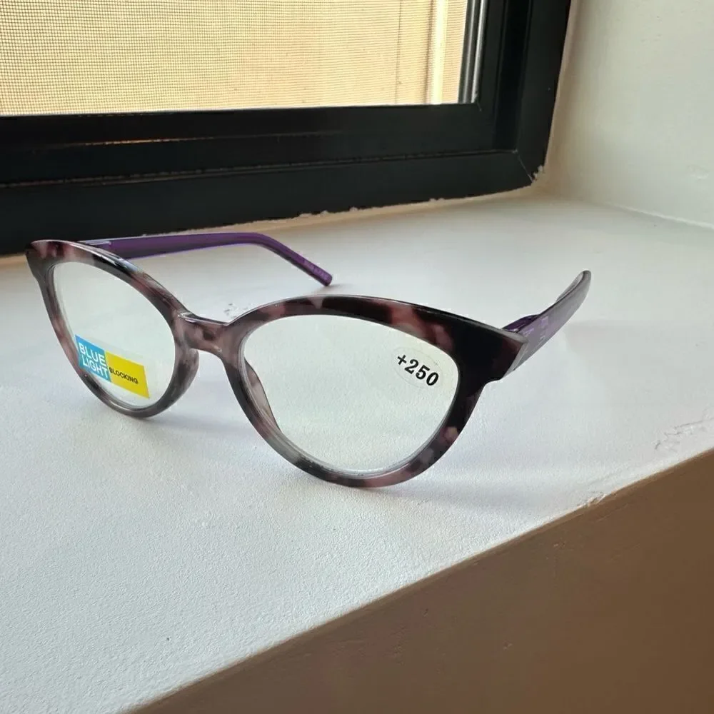 💼 Readers with Blue Light Protect. Colorful Contemporary Purple Cat Eye